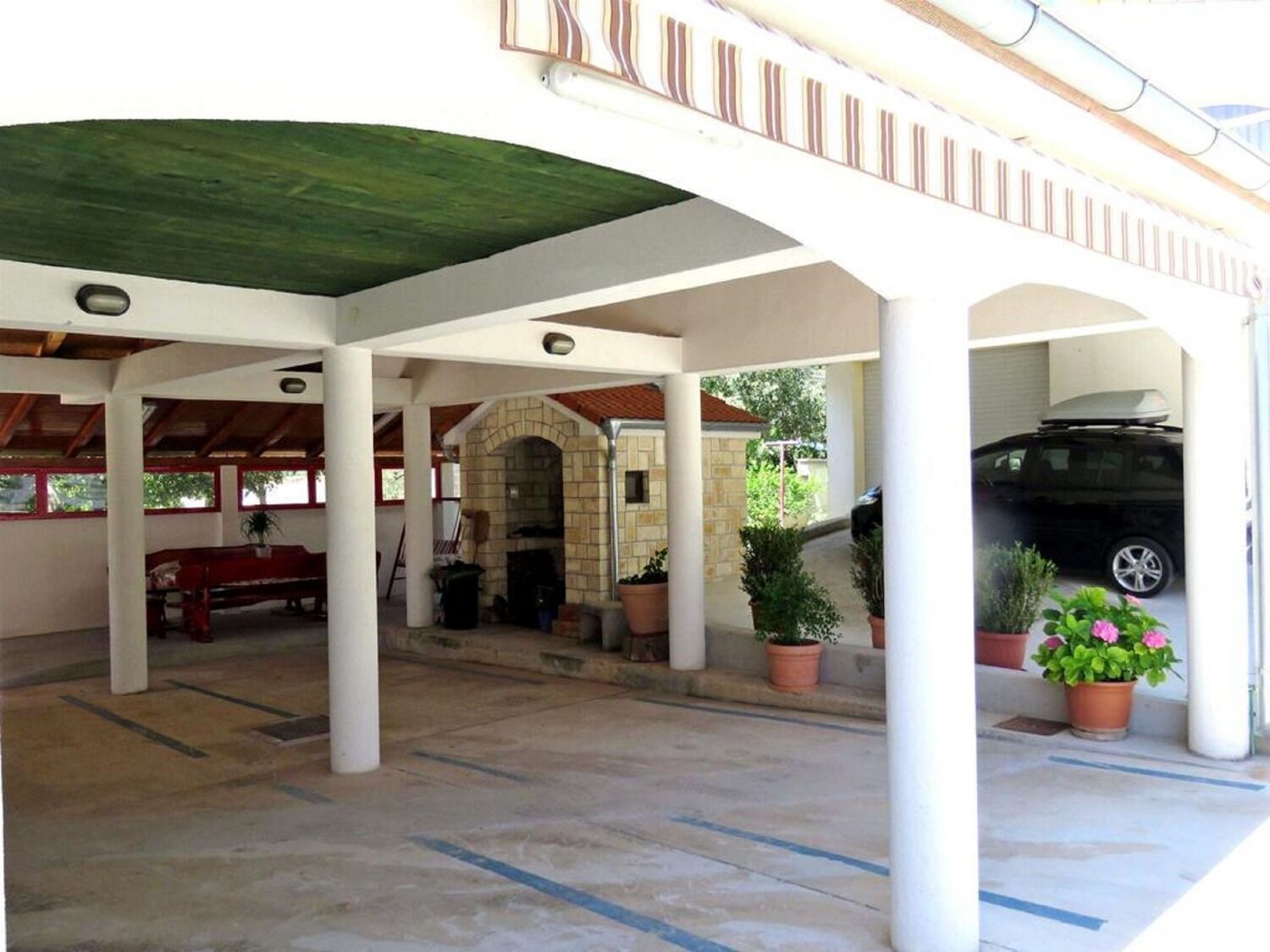 Apartments Dani 2 10768-A1