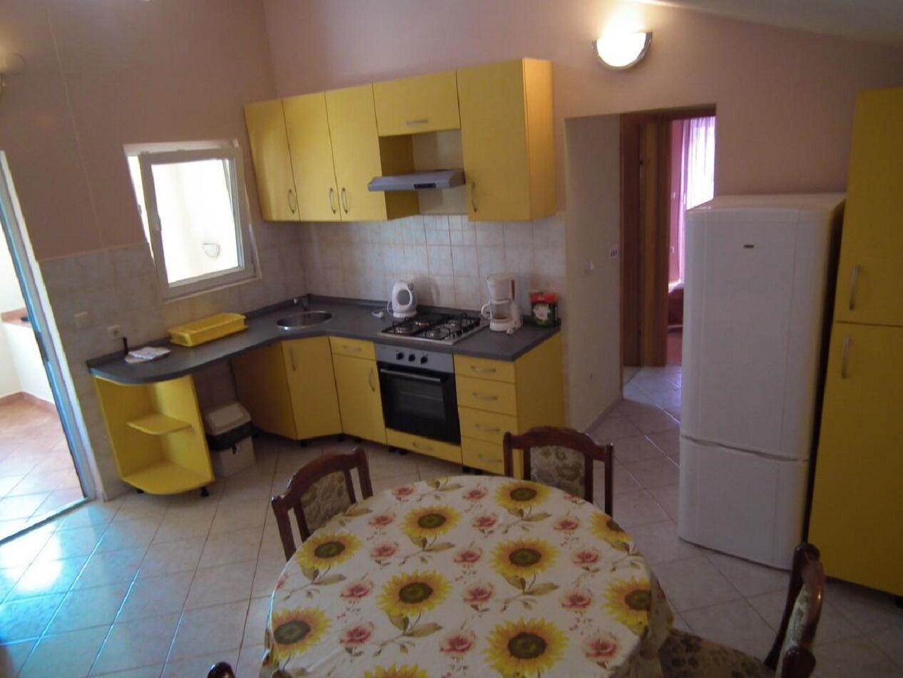 Apartment Dita 102851-A2