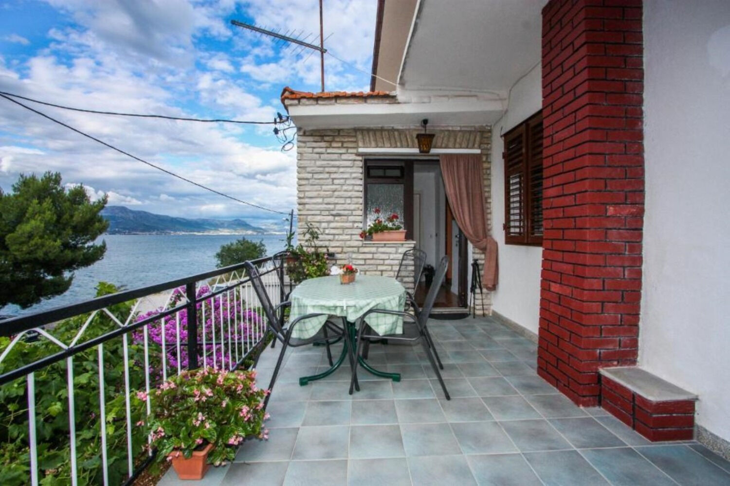 Apartments Žana 107701-A1