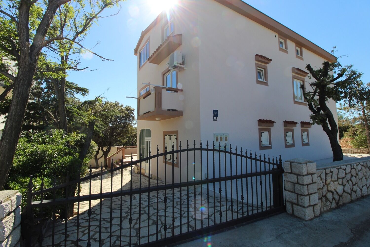 Apartments Mare 10773-A2