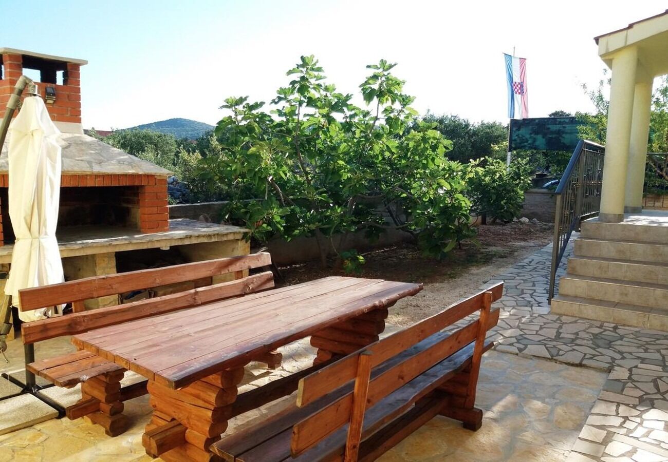 Apartments Ljuba 10777-A2