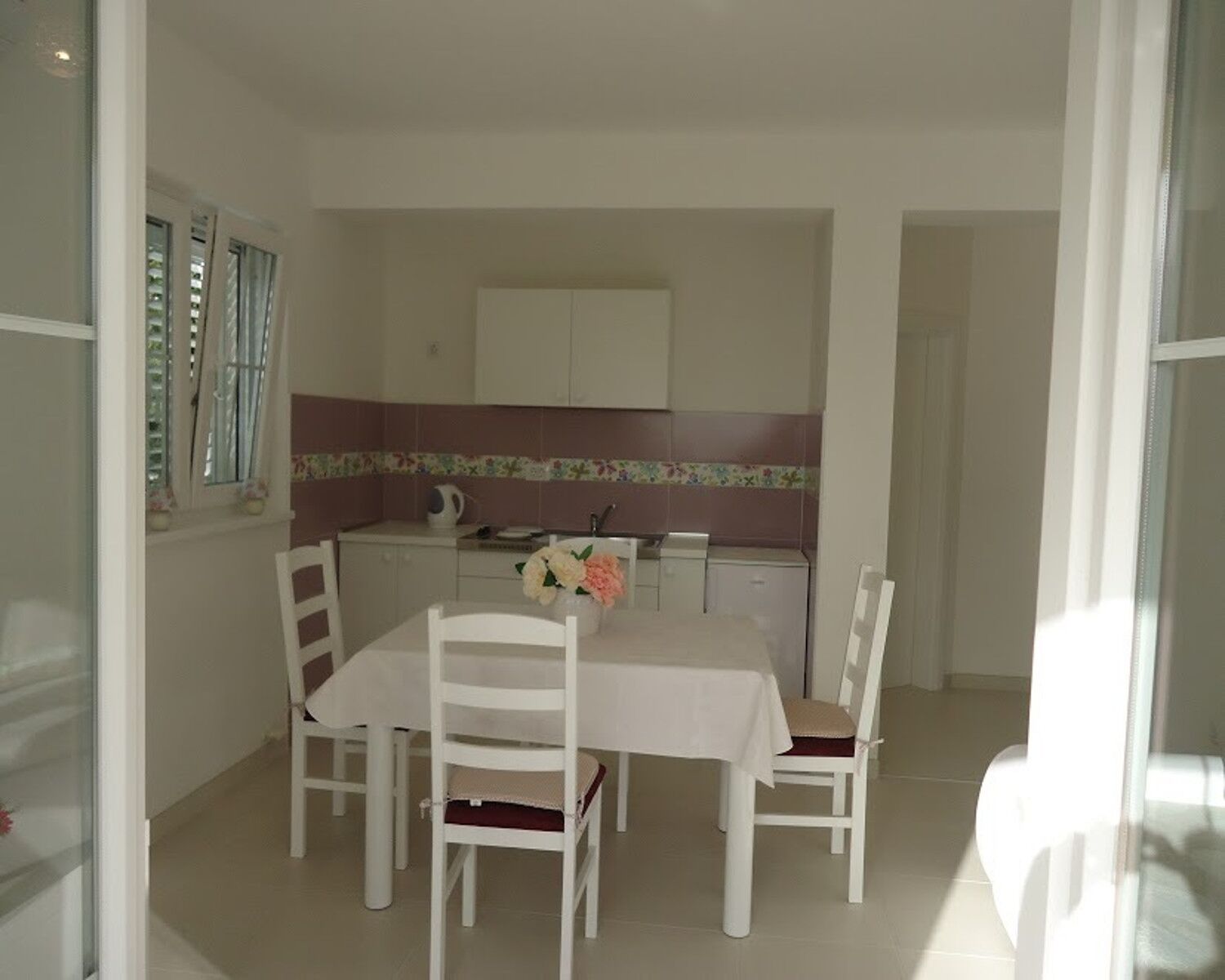 Apartments Mirjana 107751-A1