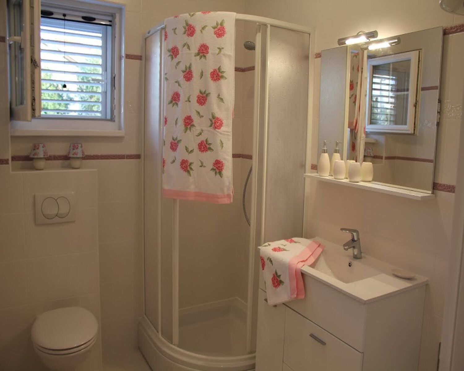 Apartments Mirjana 107751-A2