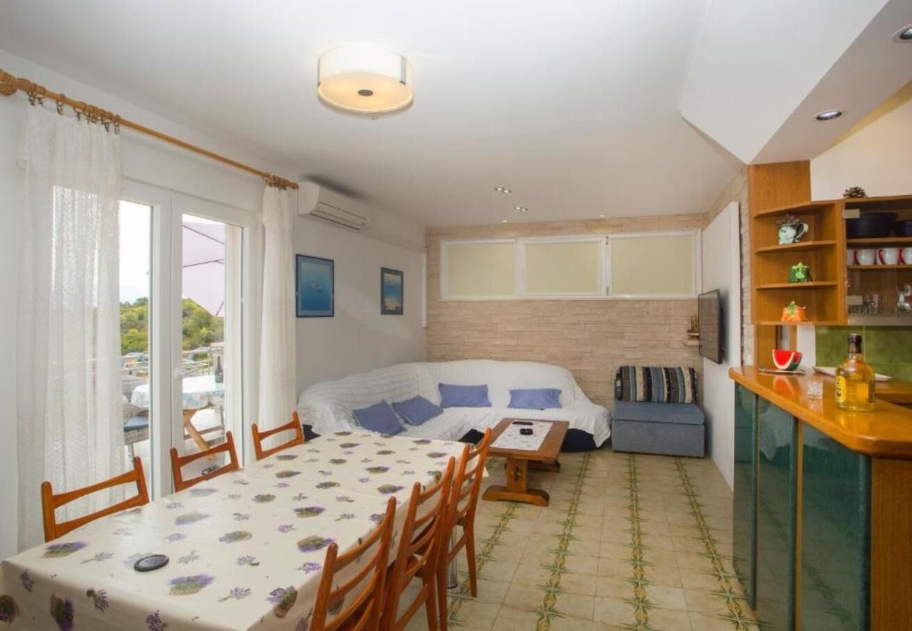 Apartments Damir 107771-A1