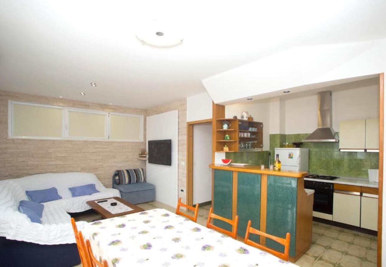 Apartments Damir 107771-A1
