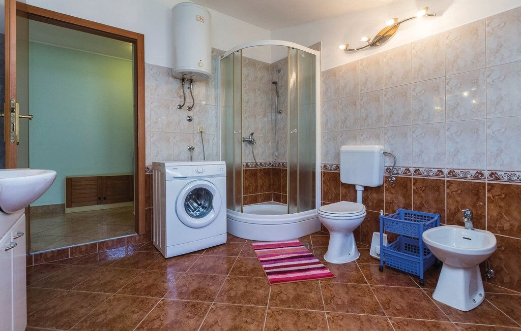 Apartment Roland 10784-A1