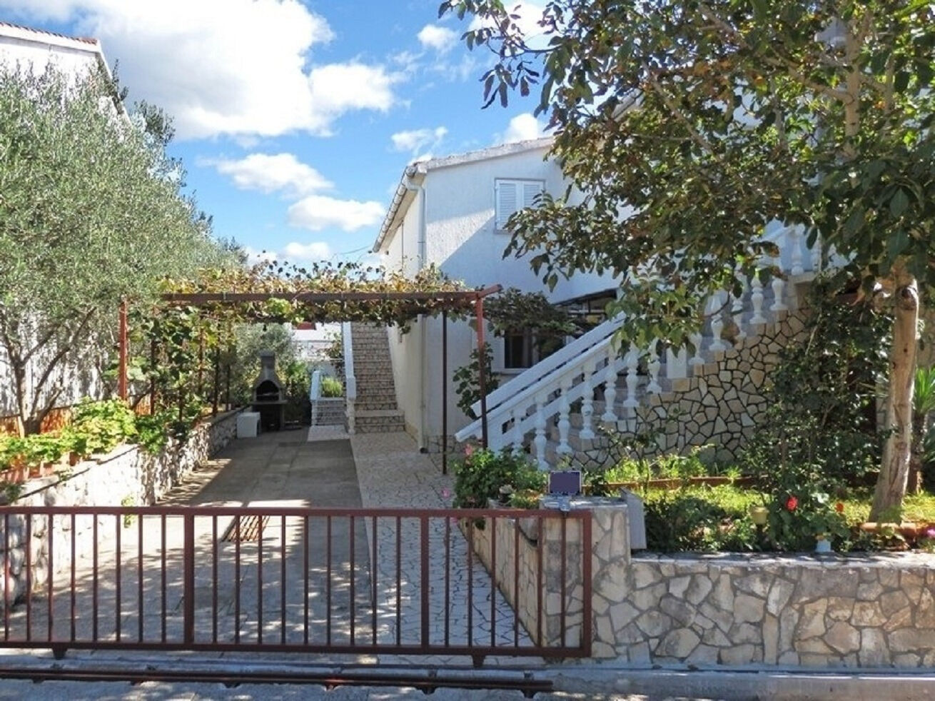 Apartments Makic 10785-A4