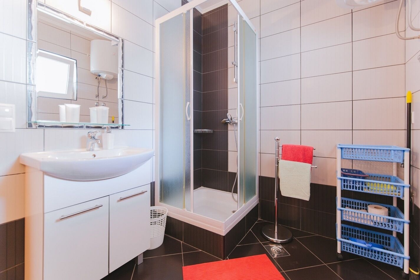 Apartments Mari 107821-A1