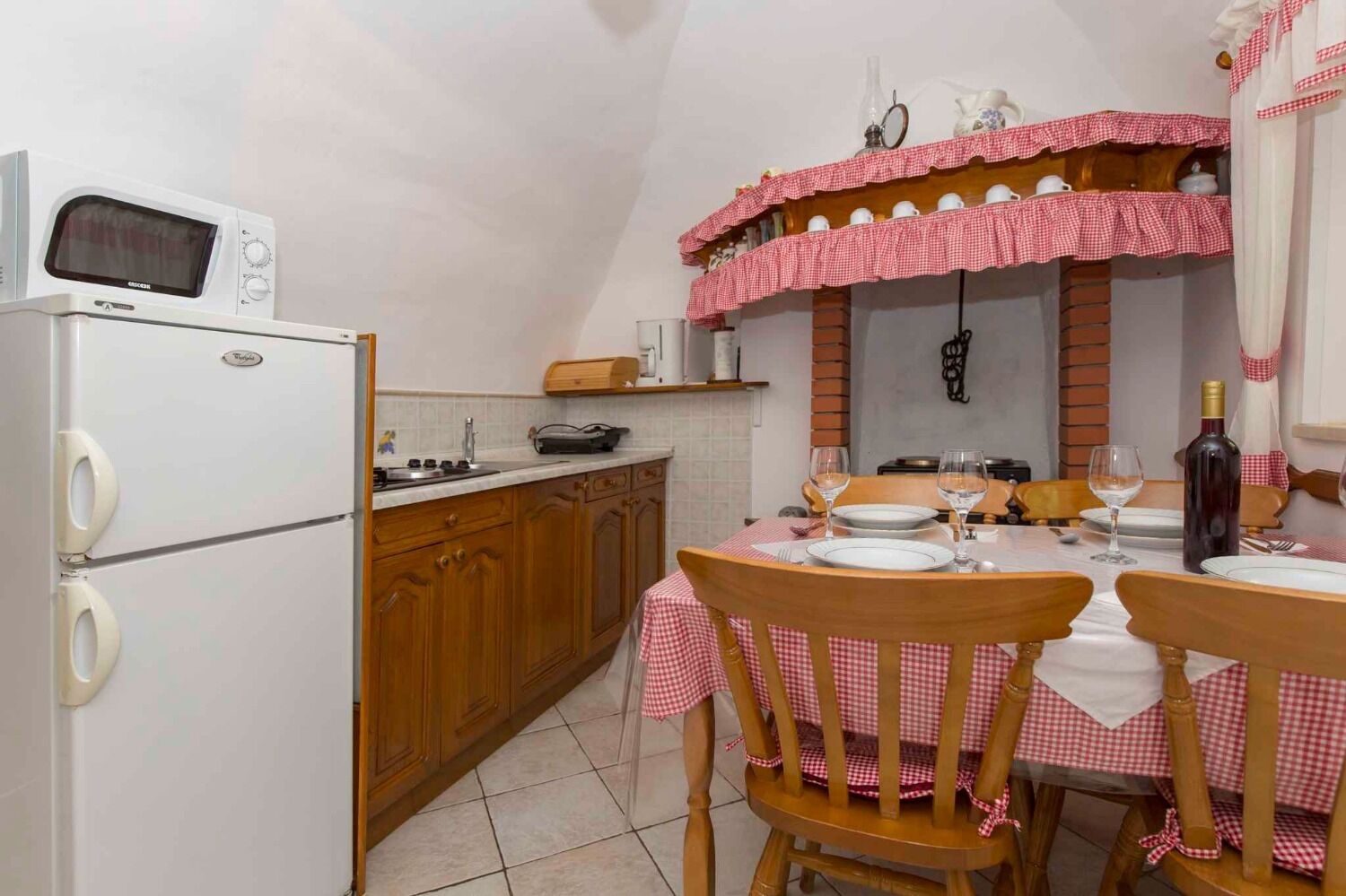 House Josip 107901-K1