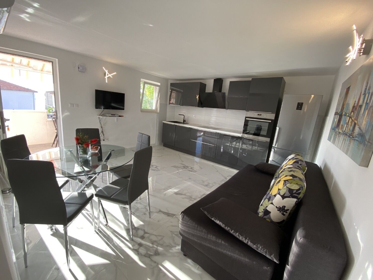 Apartments Miroslava 107941-A1