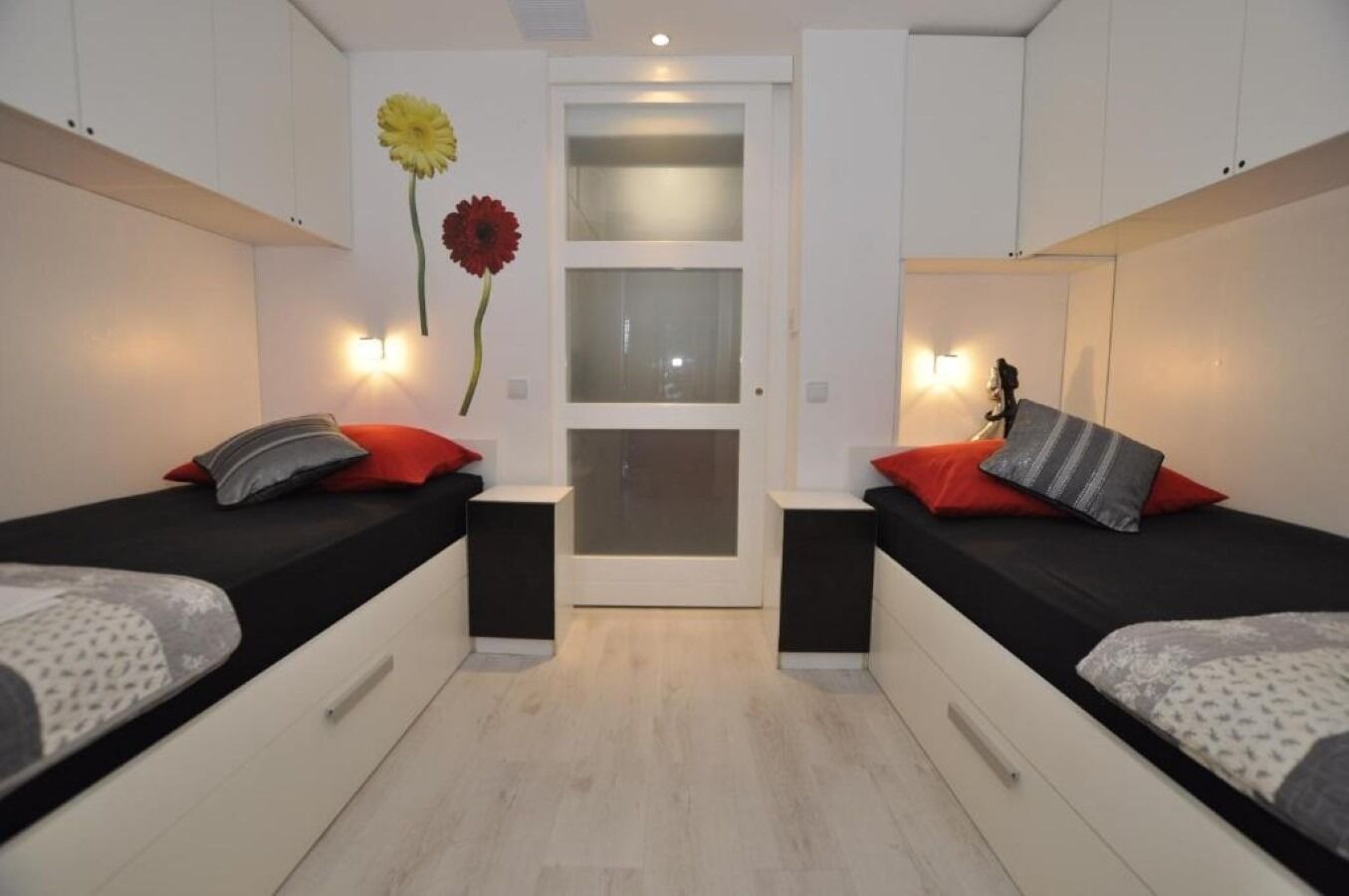 Apartments Eden 107951-A2