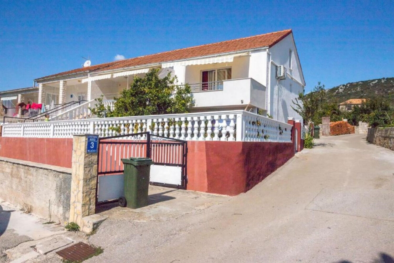 Apartments Mari 107971-A1