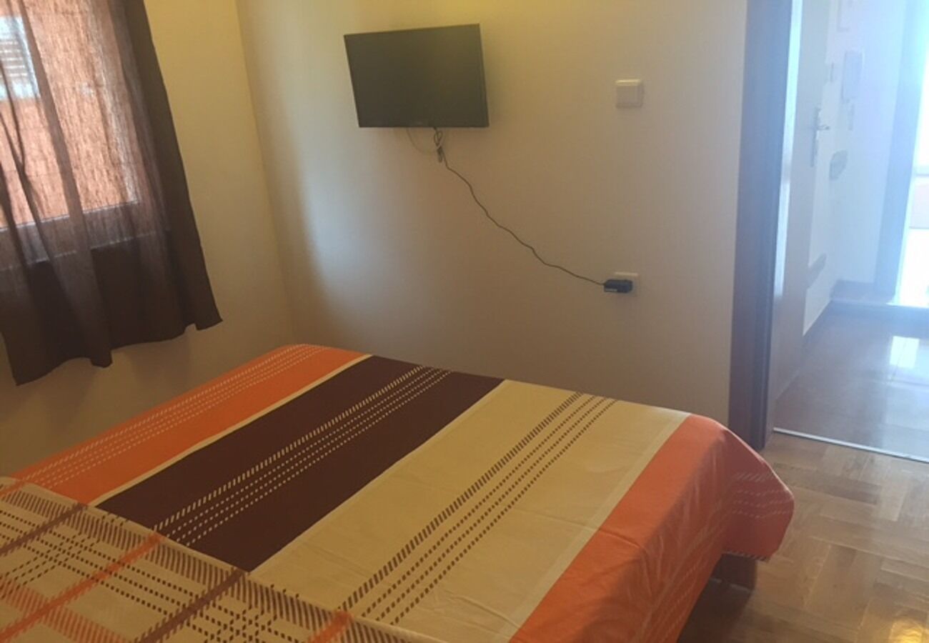 Apartments Neno 106021-A4
