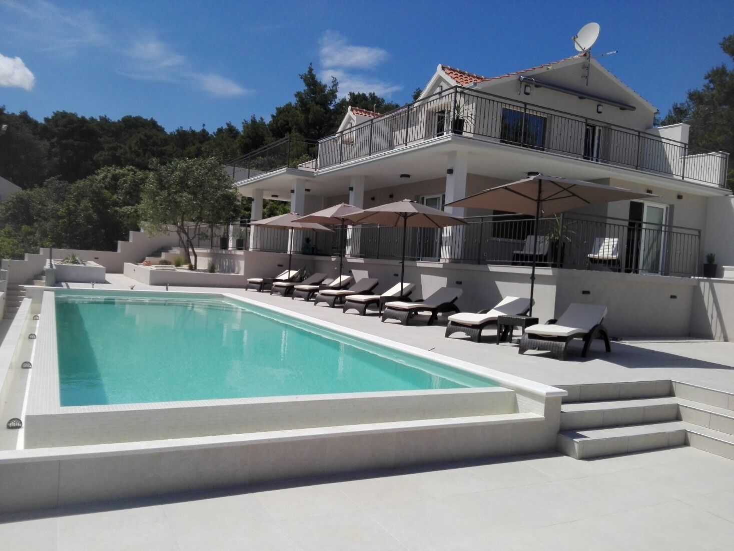 Apartments Sunny Hvar 108191-A2