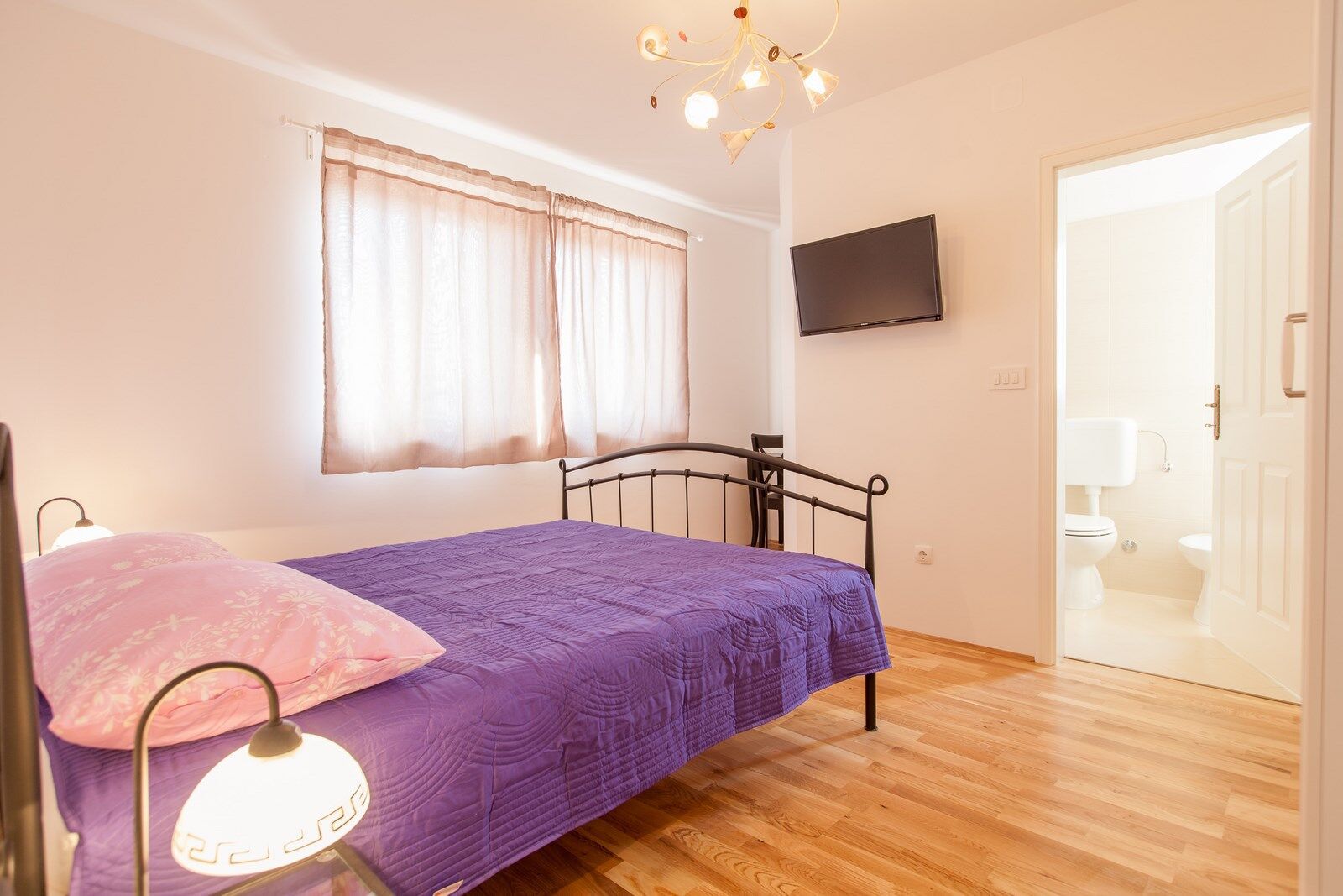 House Polonijo 10828-K1