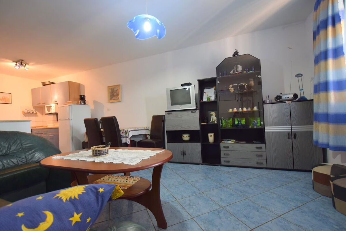Apartments Jozefina 10829-A1
