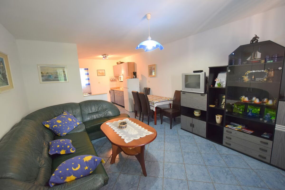 Apartments Jozefina 10829-A1