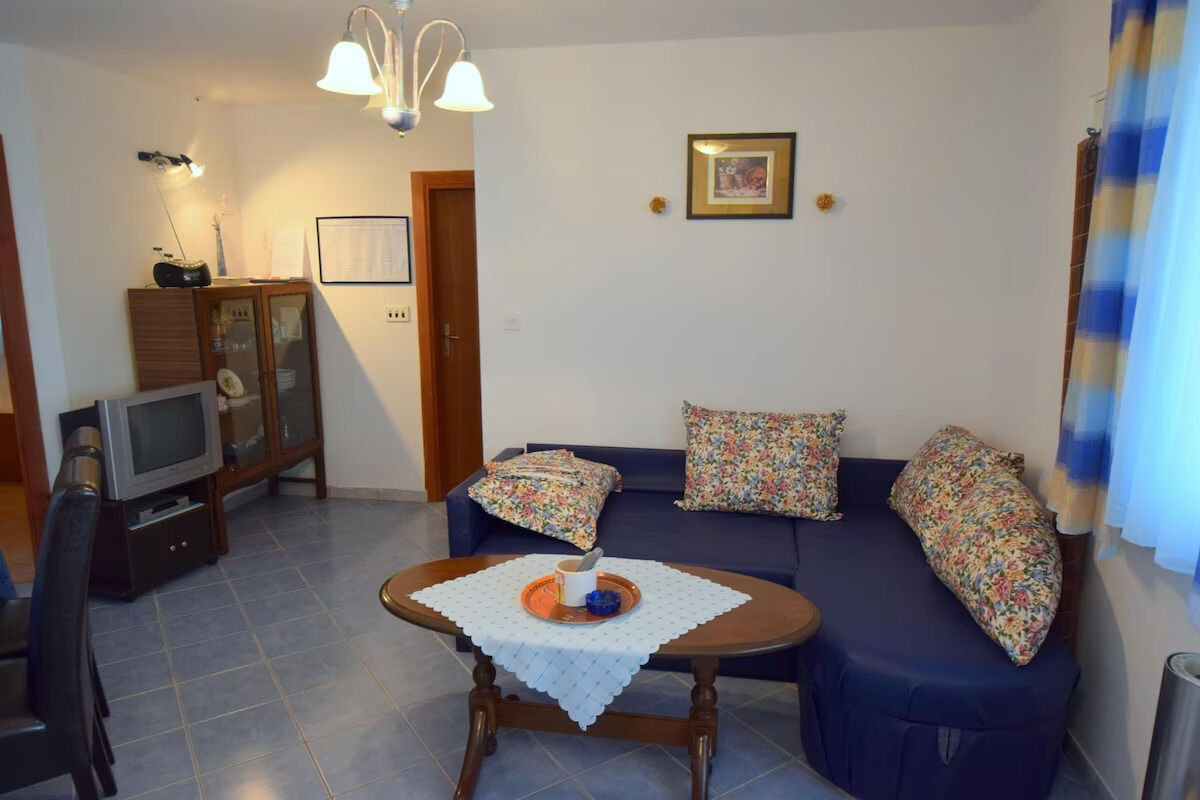 Apartments Jozefina 10829-A2
