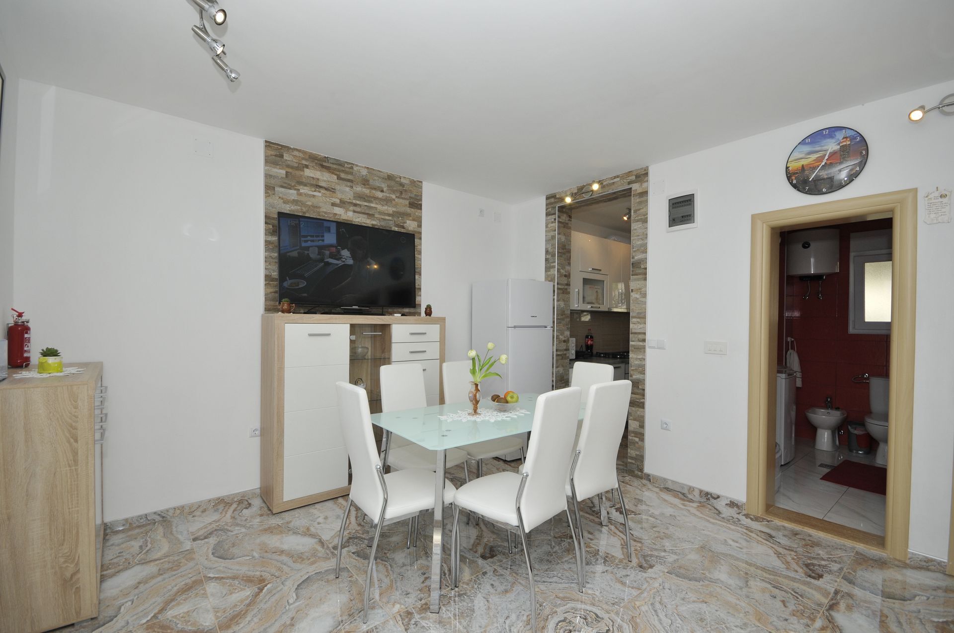 Apartments Ivica 108231-A2