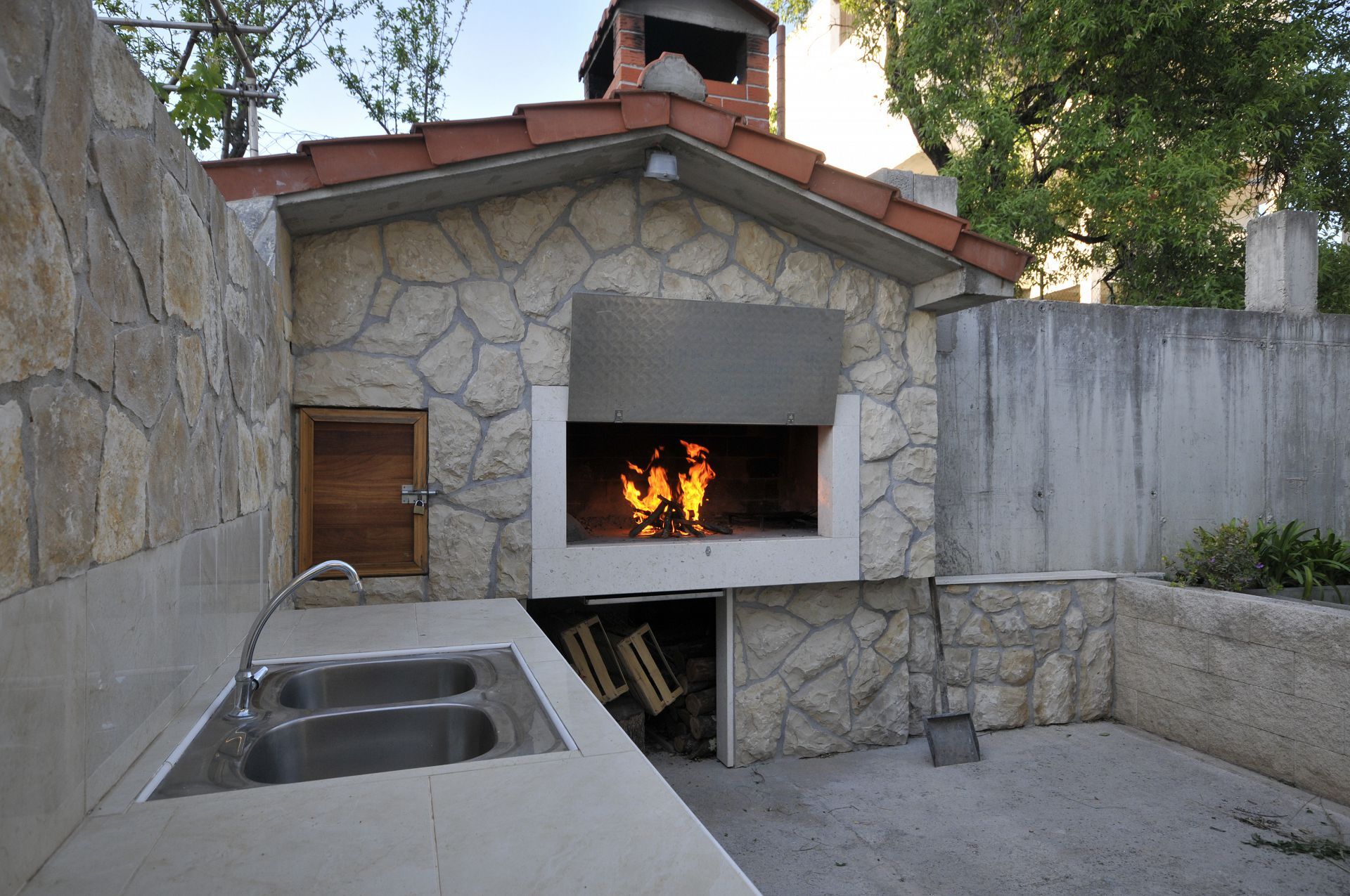 Apartments Ivica 108231-A1