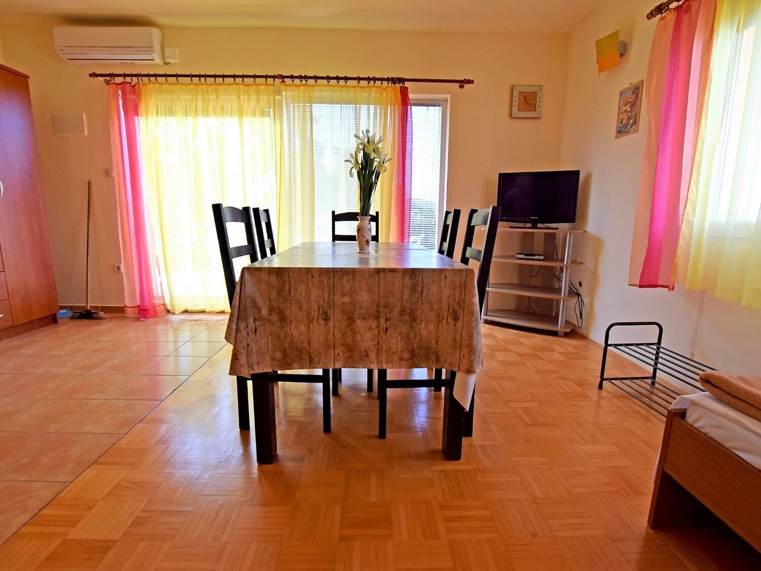 Apartments Mari 10833-A2