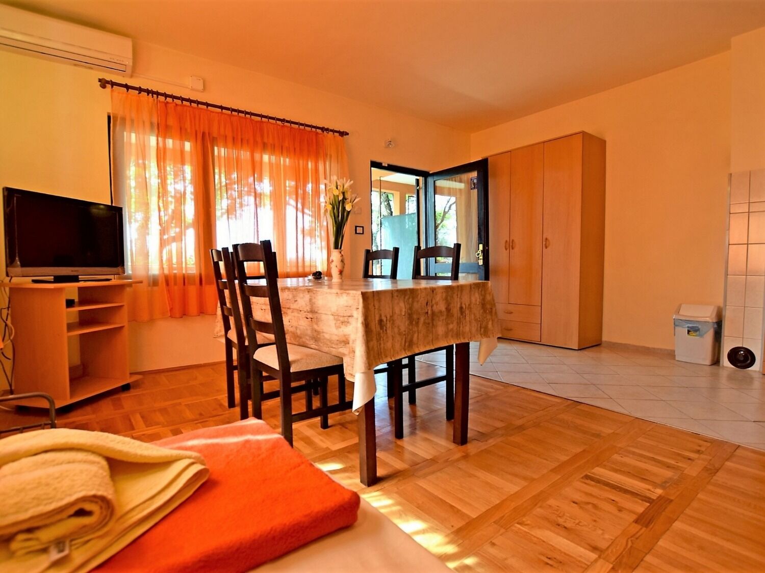 Apartments Mari 10833-A3