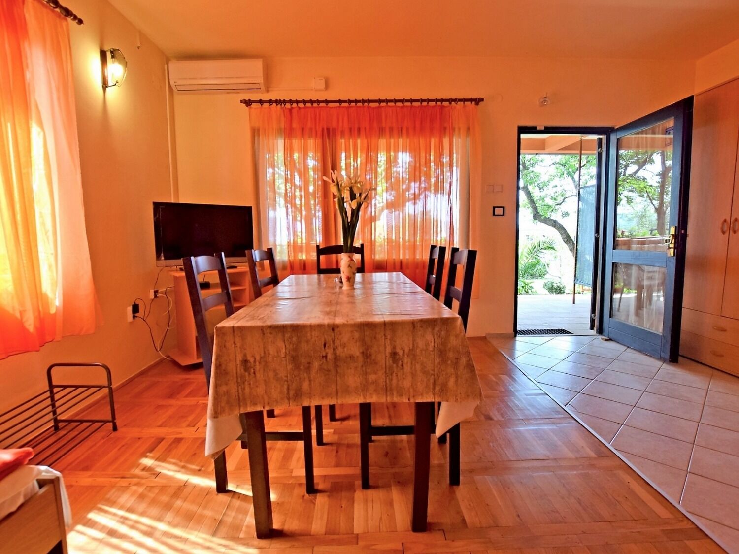 Apartments Mari 10833-A3