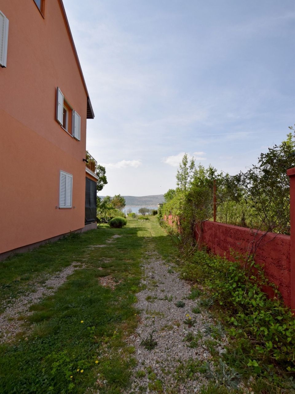 Apartments Mari 10833-A1