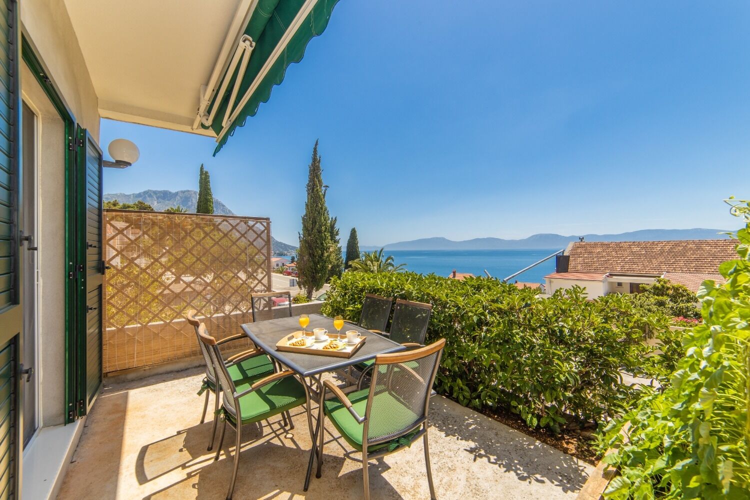 Apartments Horizont 10834-A1