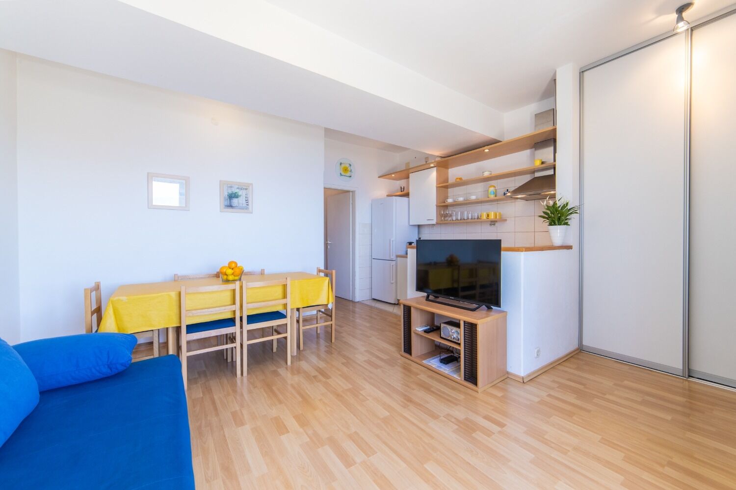 Apartments Horizont 10834-A2