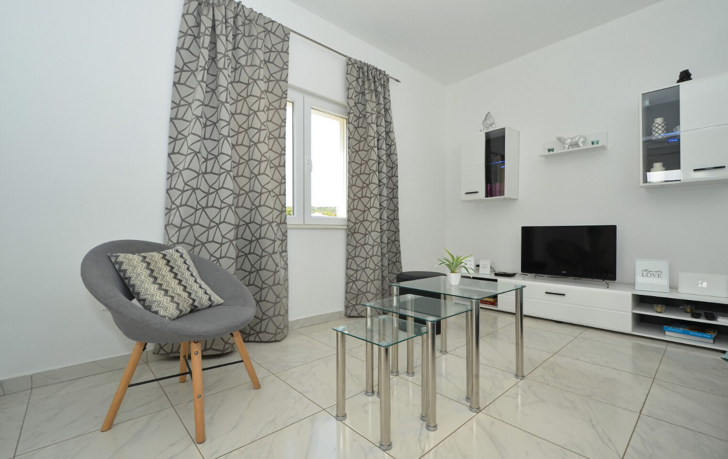 House Pazanin 10845-K1