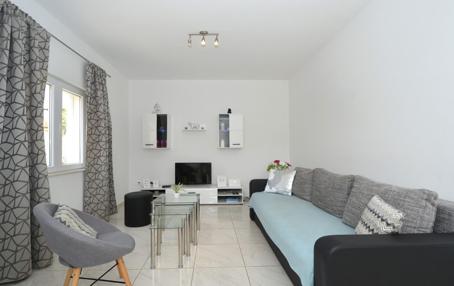 House Pazanin 10845-K1