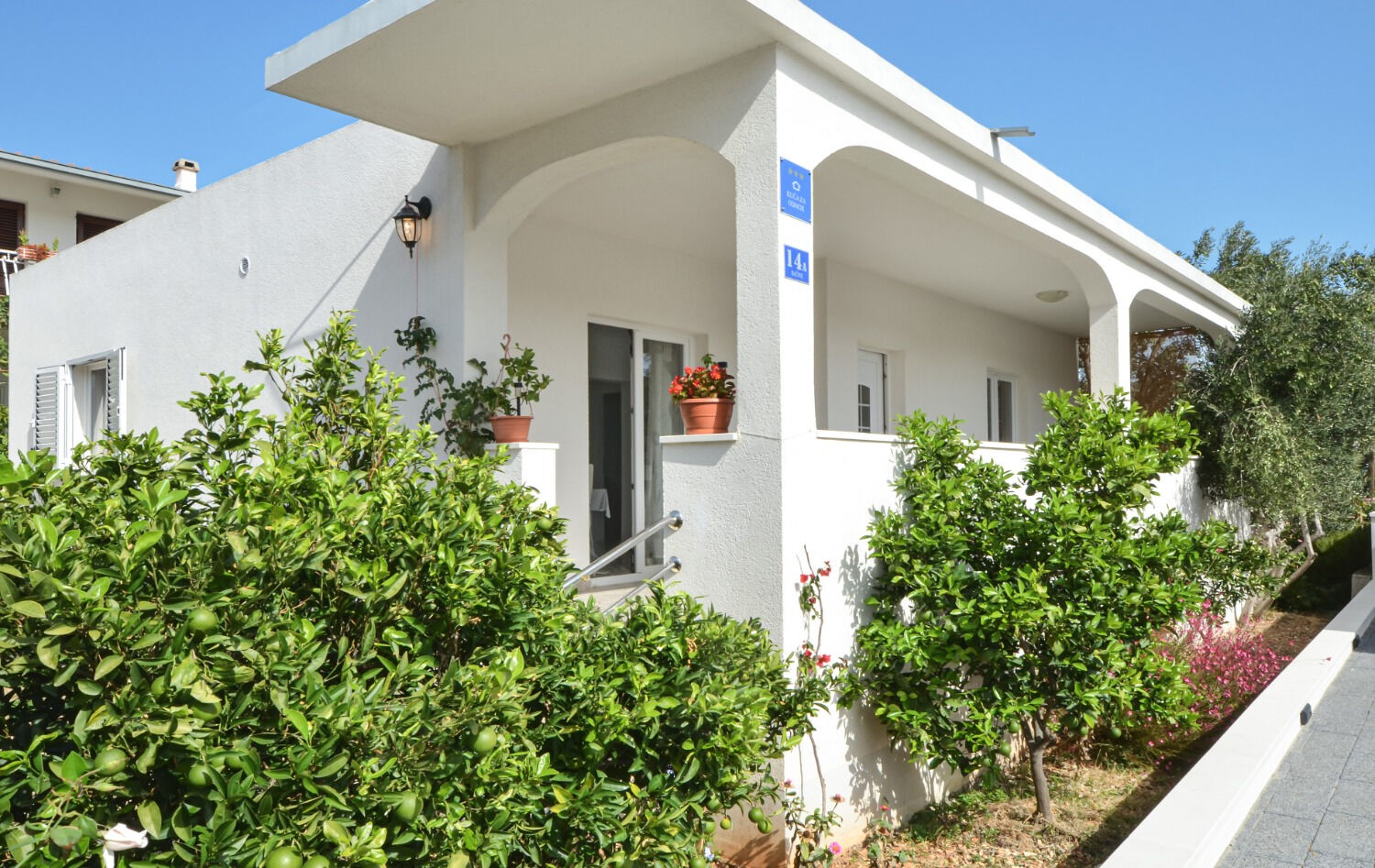 House Pazanin 10845-K1