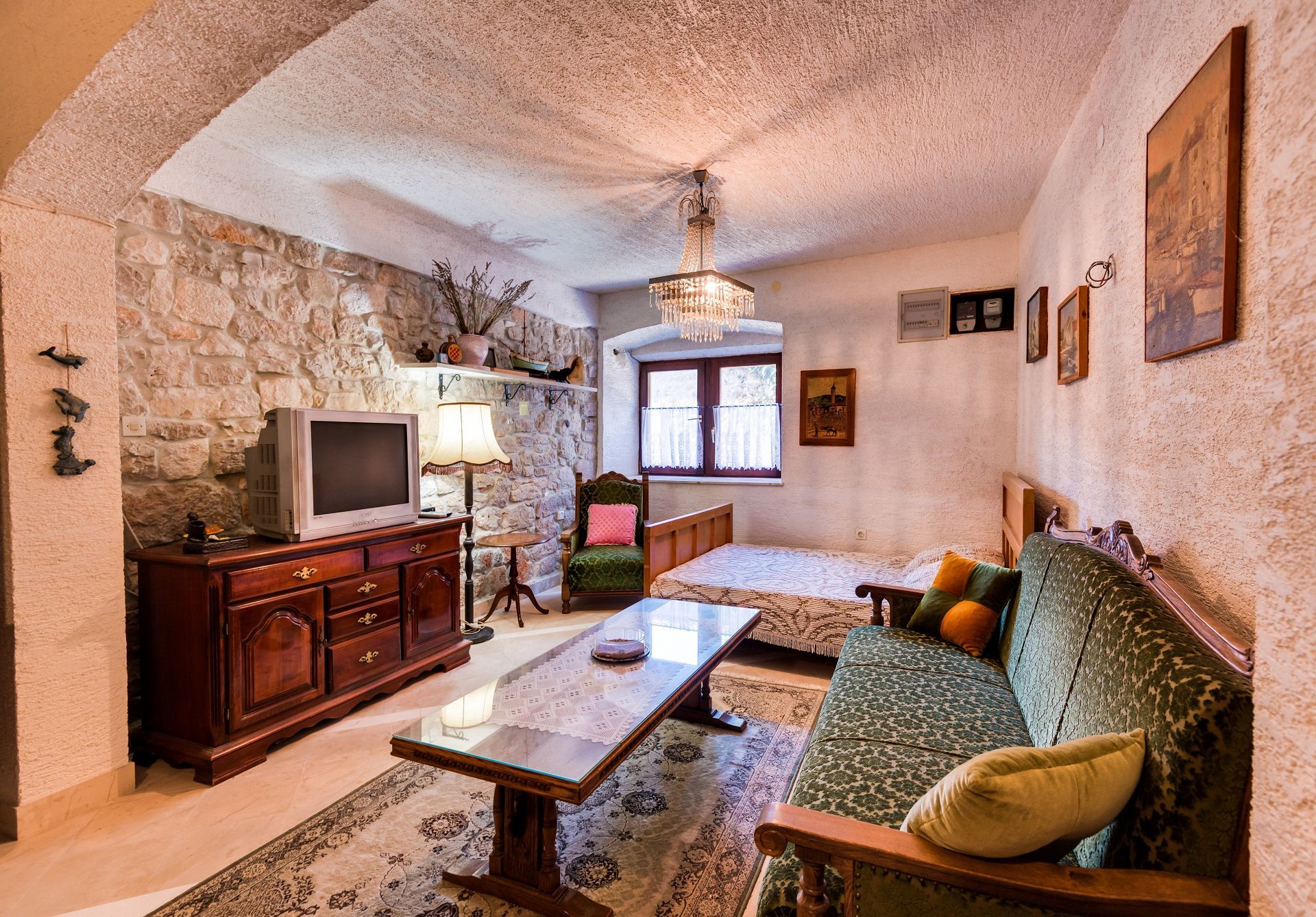Apartments Land 10849-A2