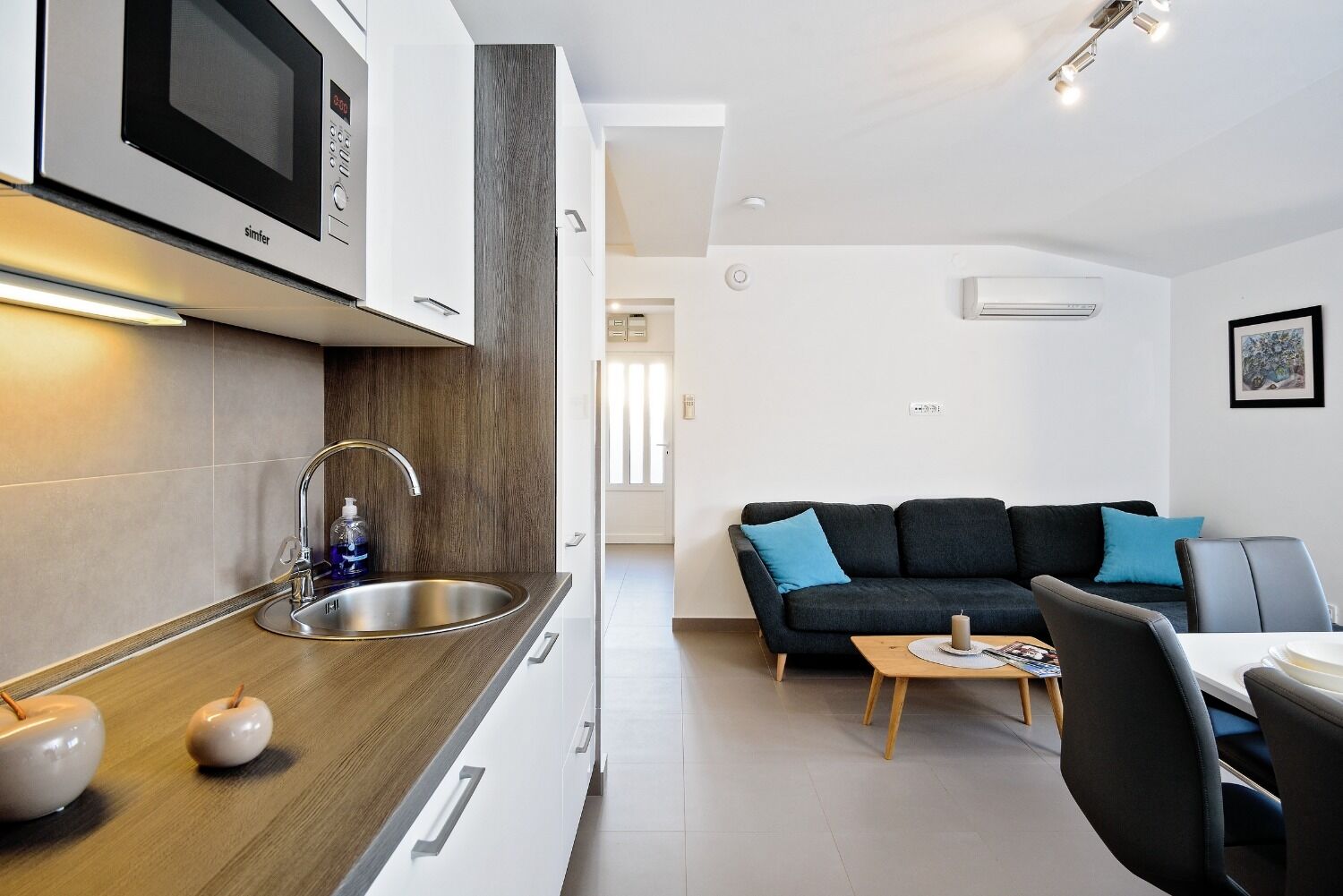 Apartments Bisernica 108421-A2