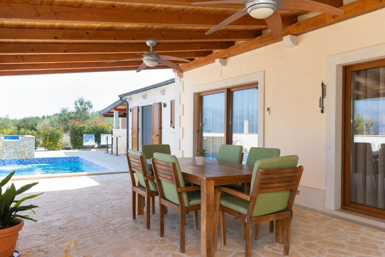 House Kristiana 108451-K1