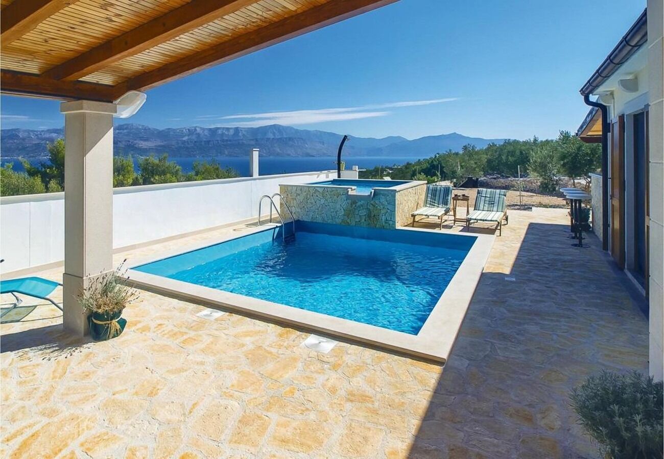 House Kristiana 108451-K1