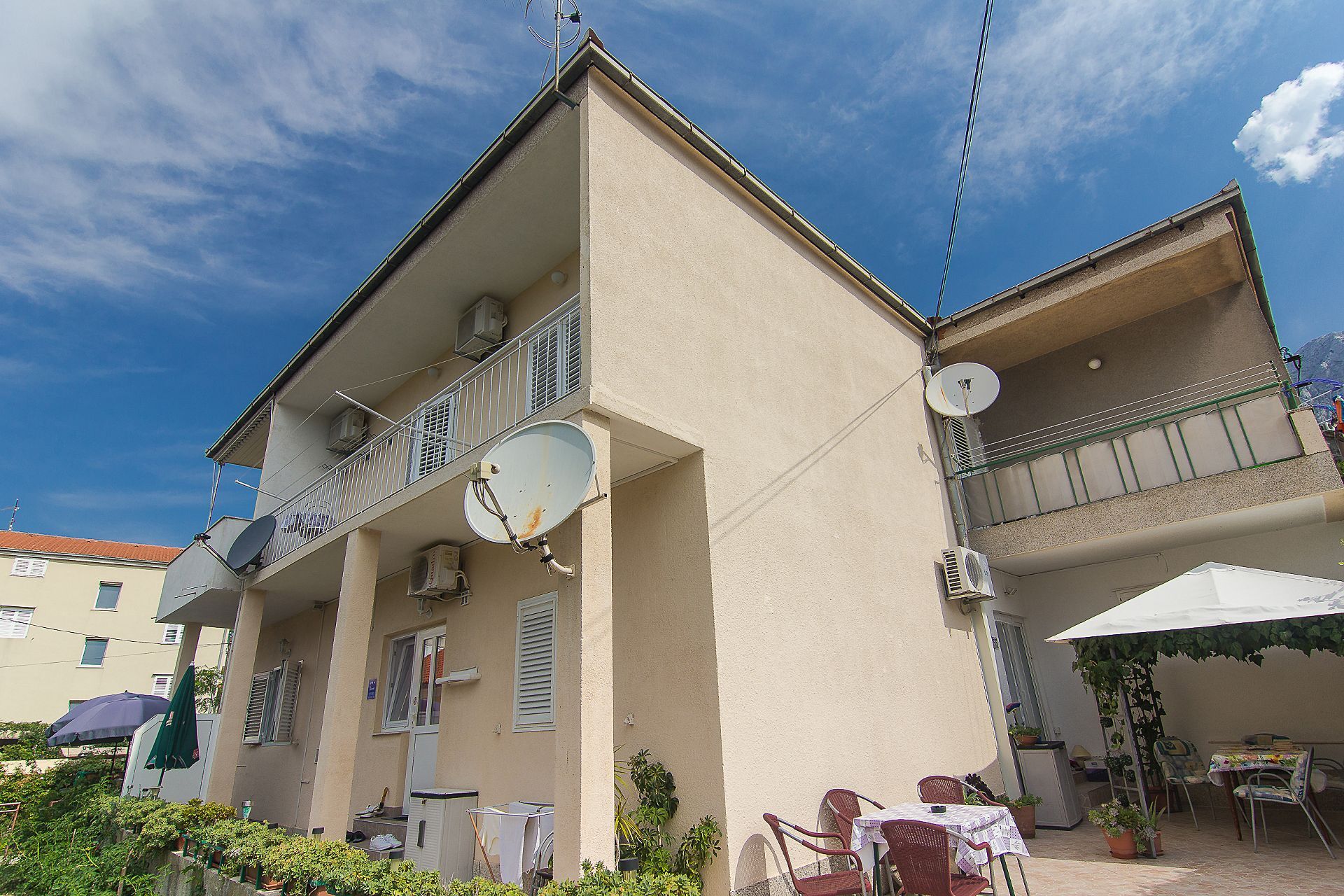 Apartment Stipe 10852-A1
