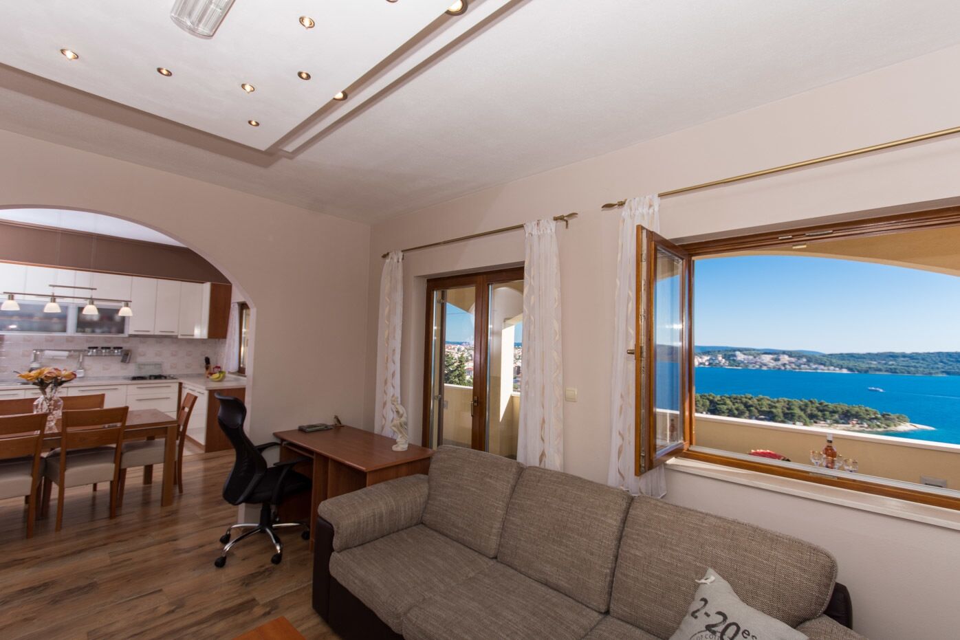 Apartment Marijan 10858-A1