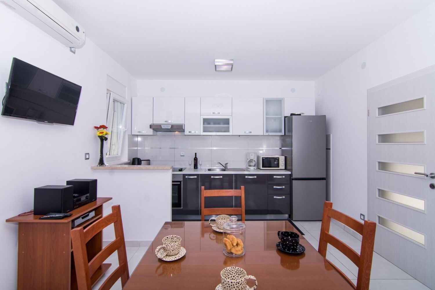 Apartment Ivica 10692-A2