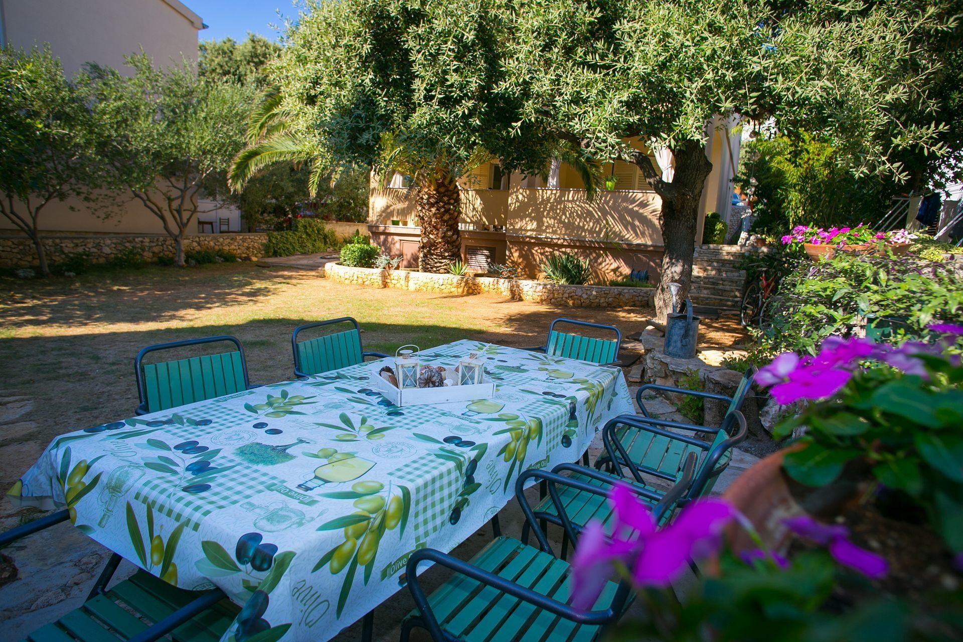 Apartments Lea 10859-A1