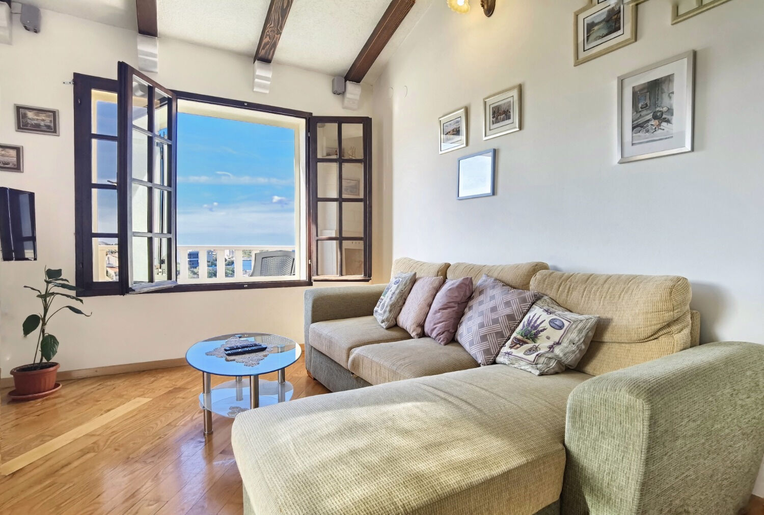 Apartments Branka 108511-A1