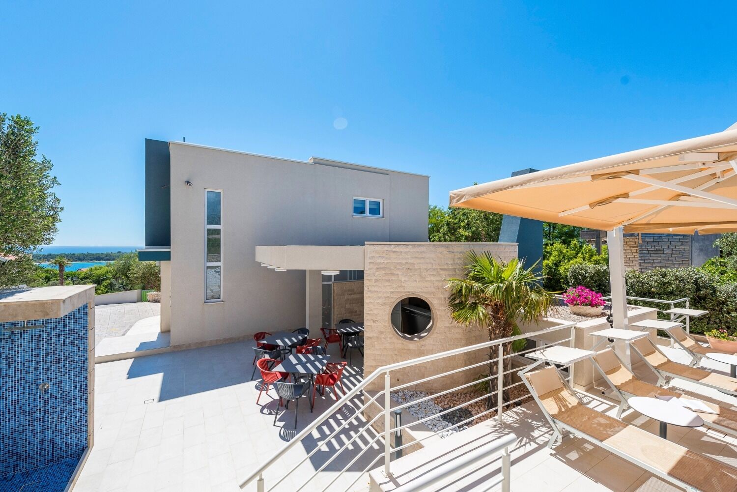 Apartments Tomo 10862-A3