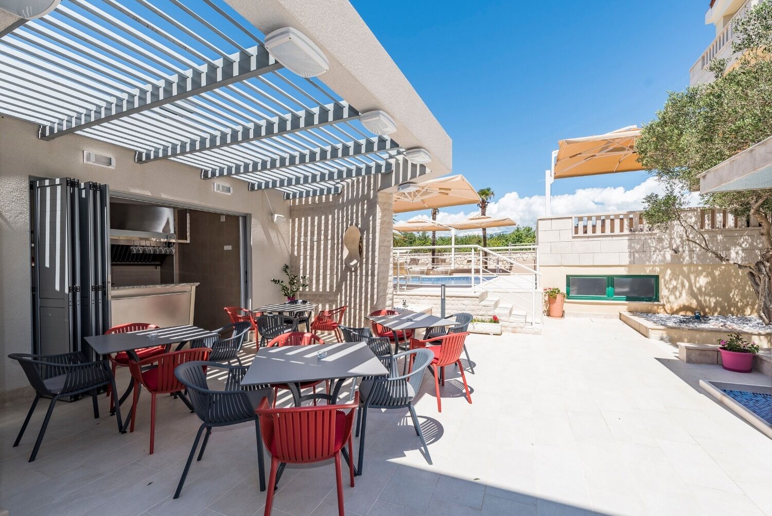 Apartments Tomo 10862-A3
