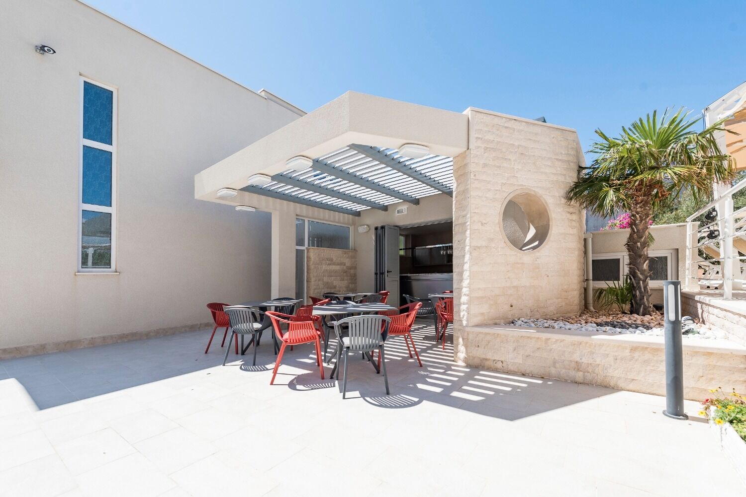Apartments Tomo 10862-A3