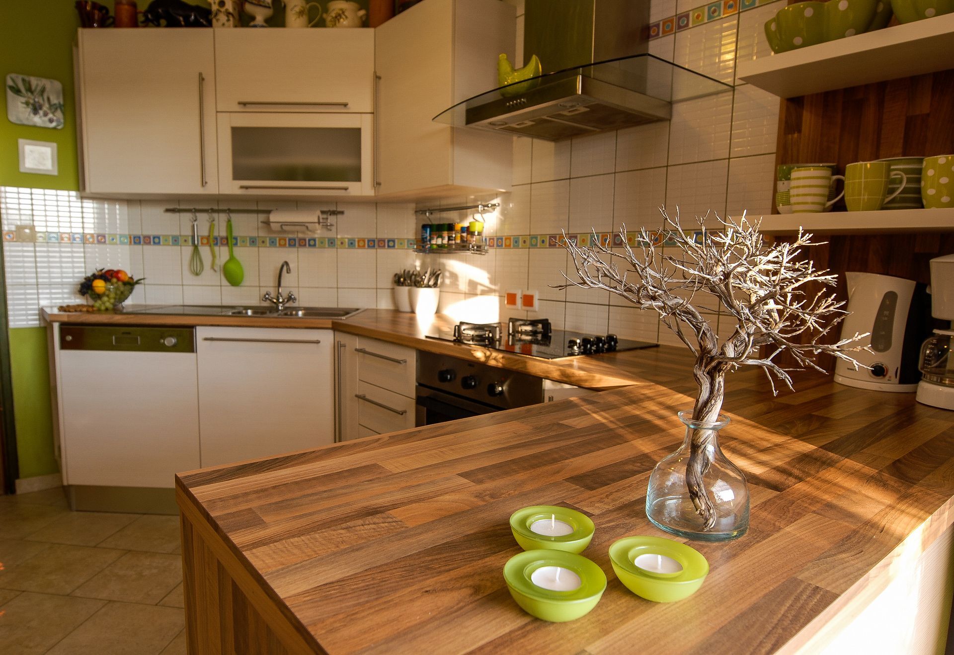 Apartment Tin 10866-A1