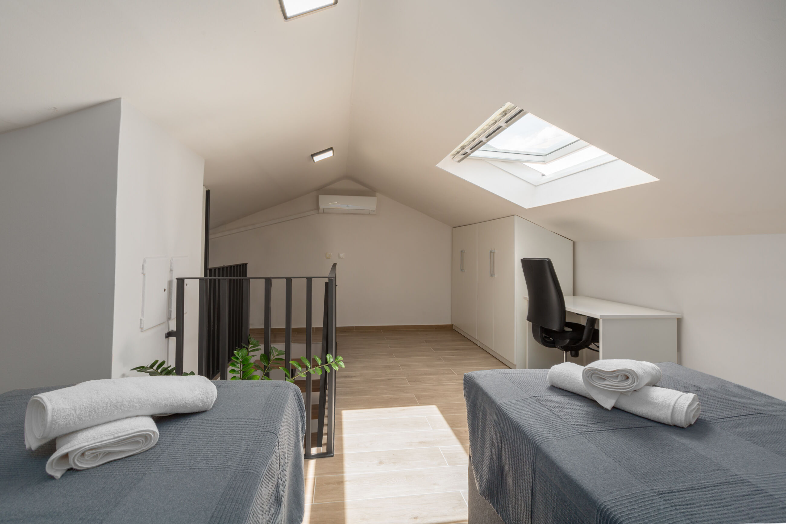 Apartment Luka Premium 99837-A1