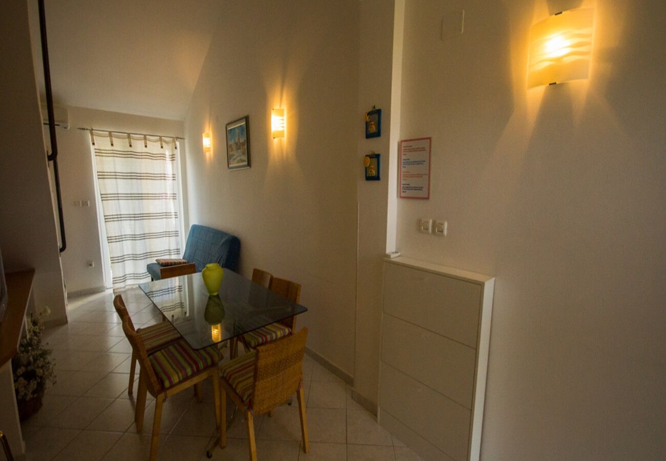 Apartments Daju A2