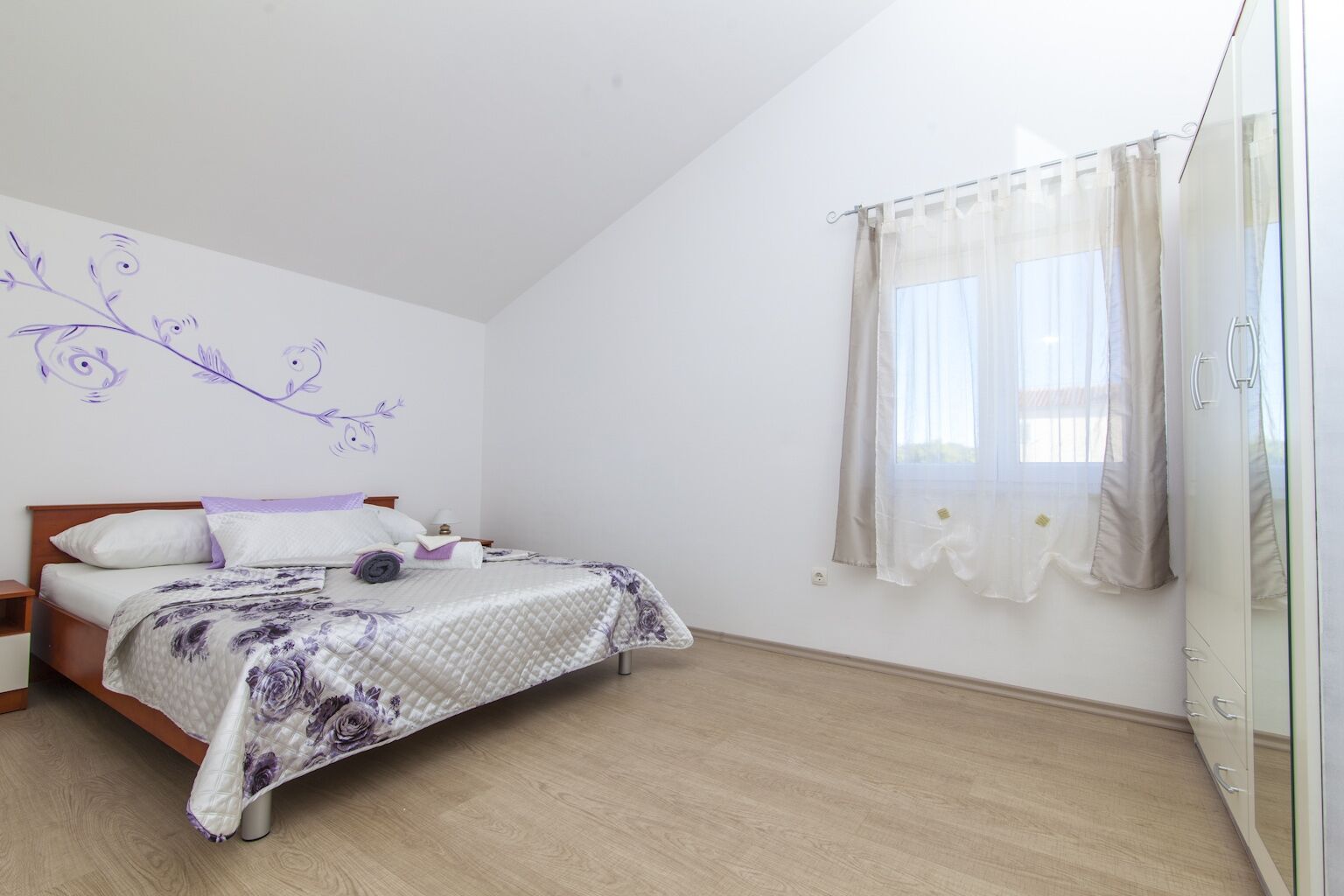 House JP 108731-K1
