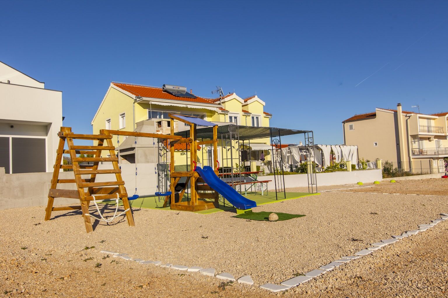 House JP 108731-K1